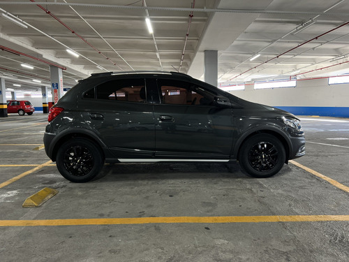 Chevrolet Onix 1.4 MPFI ACTIV 8V FLEX 4P AUTOMÁTICO