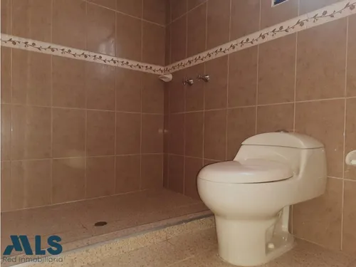 Buena Ubicación(mls#253704)