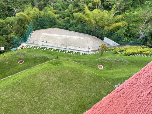 Imagen 13 de 14 de Espectacular Casa En Venta En El Alto Hatillo !!