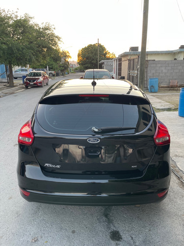 Ford Focus 2.0 Se Hatchback Mt