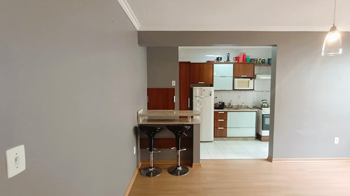 Apartamento Para Venda, Bairro Jardim Botânico Com, 2 Dormitórios, 1 Banheiro, 1 Vaga De Garagem, Semimobiliado.