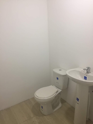 Arr Local Comercial En Chacaboco,dos Pisos 2b/2e En Maipu.
