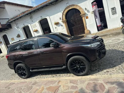Toyota Fortuner 2.7l