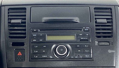 Imagen 14 de 15 de 121814 - Nissan Tiida 2016 Con Garantía