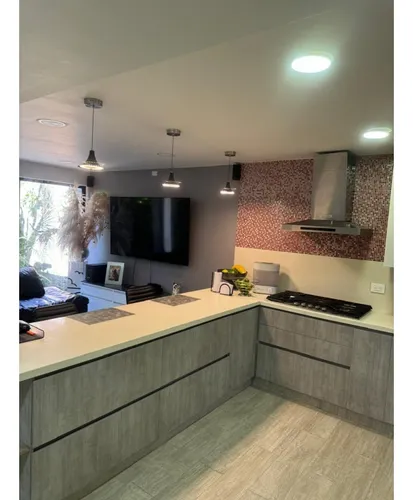 Vendo Casa En El Poblado