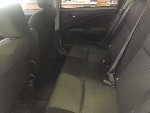 Toyota Etios Sd X 15l Mt