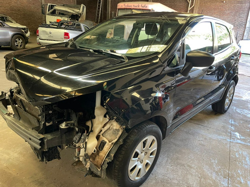 Ecosport S 1.5 L Chocada En Marcha Andando