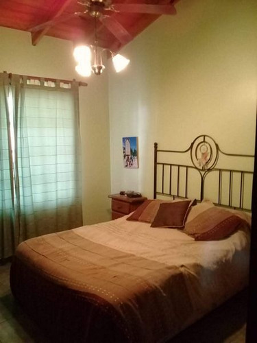 Imagen 11 de 11 de Casa Chalet En Venta C/parque Pileta, Gelpi 1600 Ituzaingo Toma Menor Valor