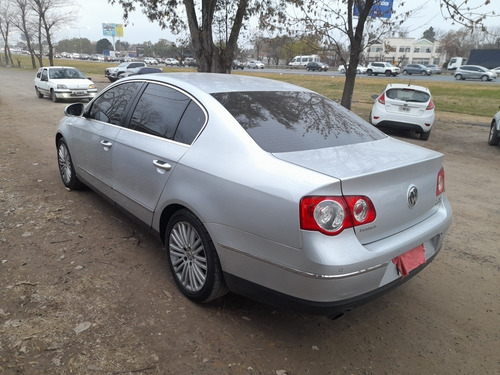 Imagen 12 de 15 de Volkswagen Passat 2010 3.2 V6 Fsi Highline Blindado