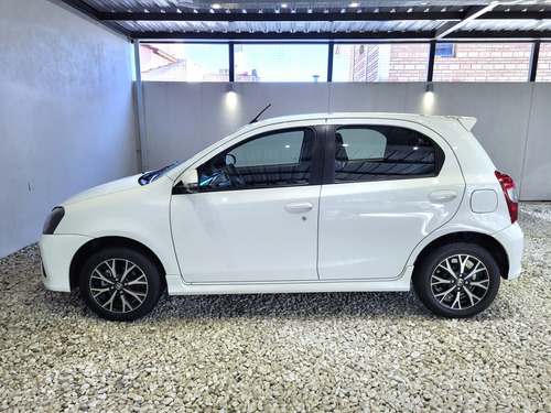 Toyota Etios 1.5 Xls At