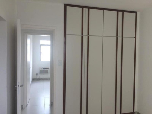 Imagem 7 de 24 de Apartamento De 03 Quartos Com Suíte, Barro Vermelho. - 2001192