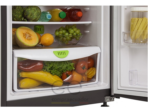 Imagen 3 de 8 de Haceb Refrigeradora 229 Litros Dispensador Luz Led