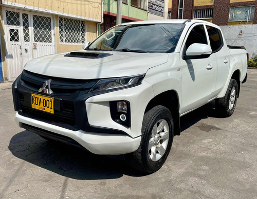 Mitsubishi L200 SPORTERO 2.5 High Power