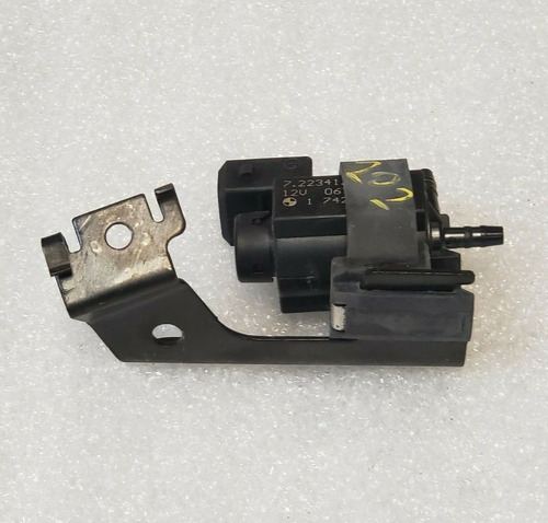 2004-2008 Bmw E90 330xi 3-series Vacuum Control Valve 17 Vvb