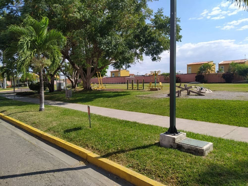 Imagen 14 de 14 de Quinta En Araguama Country En Venta 04146878567
