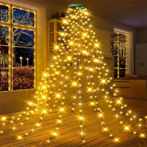 Decoración Del Árbol De Navidad Con Guirnaldas De Luces 2023