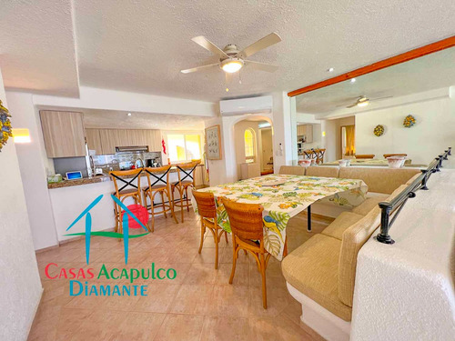 Cad Villas Kimberley 1503. Terraza Con Vista A La Av. Costera De Las Palmas