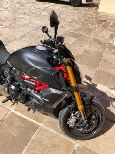 Ducati Diavel 1260s