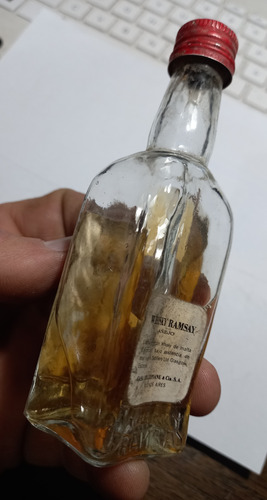 Botellita Antigua Miniatura Whisky Ramsay Añejo S/abrir (Usado)