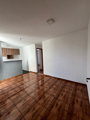 Lindo Apartamento Próximo Ao Centro, Com Comércio E Posto De Combustível Al Redor