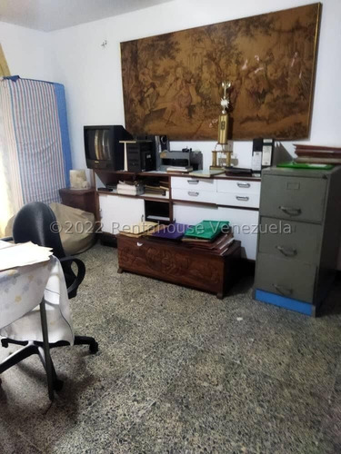 Imagen 14 de 19 de Ls Vende Pend House Los Palos Grandes 22-28171