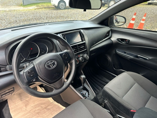 Toyota Yaris 1.5 16V FLEX XL MULTIDRIVE