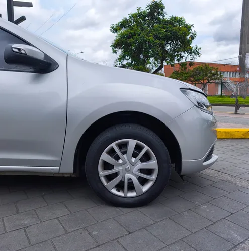Renault Logan 1.6 Authentique / Life