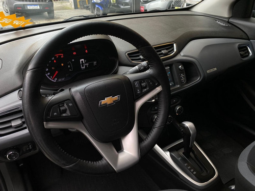Imagem 4 de 15 de Chevrolet Onix 1.4 Mpfi Activ 8v Flex 4p Automático 2018...