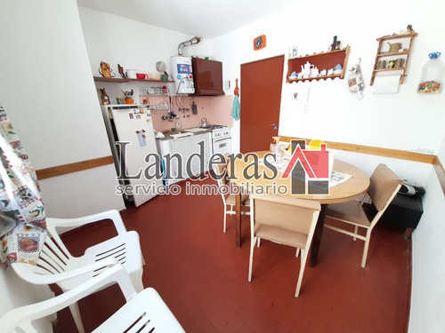 Imagen 6 de 9 de Departamento 2 Amb. - Una Cuadra Del Mar!!!