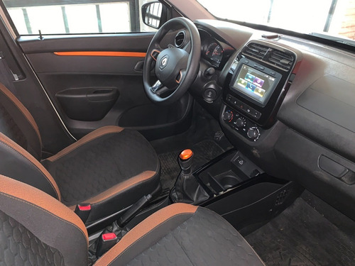 Renault Kwid Outsider 2020, Marfil, Con Service Oficial
