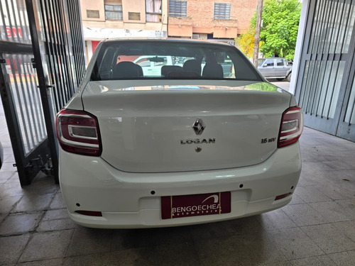 Renault Logan 1.6 Privilege Plus 105cv