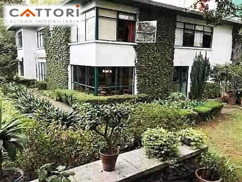 Venta Casa Para Remodelar  En San Angel 1,182 M2 De Terreno