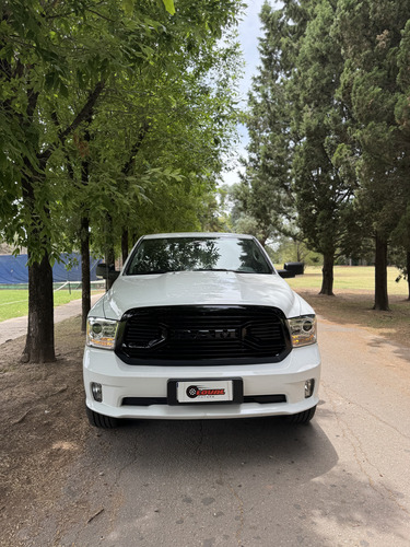 RAM 1500 5.7 Laramie Atx V8