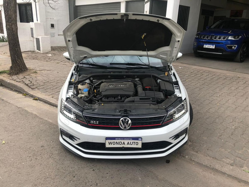 Volkswagen Vento 2.0 Tsi Gli 211cv App Connect