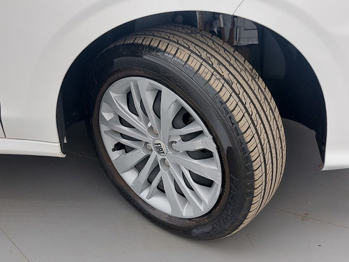 Fiat Cronos 1.3 FIREFLY FLEX DRIVE MANUAL