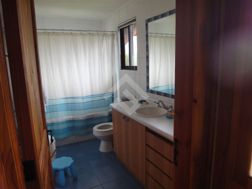 Bella Casa En Parcela Arriendo 4d 4b Bodega Terraza Oficina