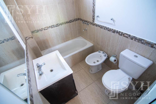 Departamento En Duplex 2 Dormitorios Unico 9 Piso