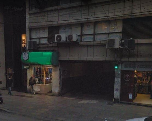 Imagen 2 de 2 de Cocheras Grandes Y Fijas En Flores. Rivadavia 6300