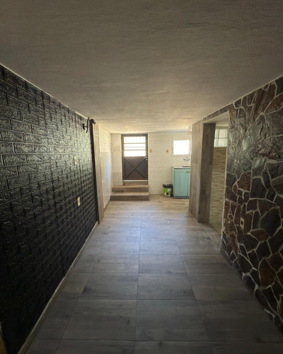 Casa En Alquiler/un Dormitorio/la Teja