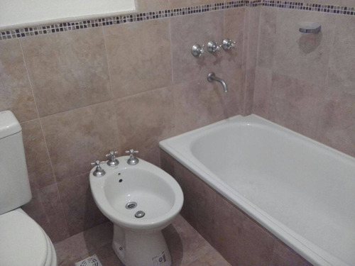Imagen 7 de 7 de Departamento En Excelente Edificio