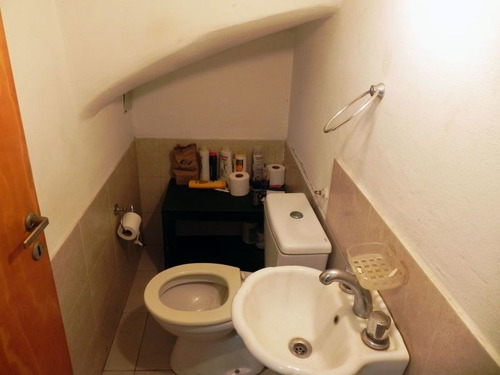 Imagen 8 de 19 de Venta De Casa 2 Dormitorios En Tolosa, La Plata