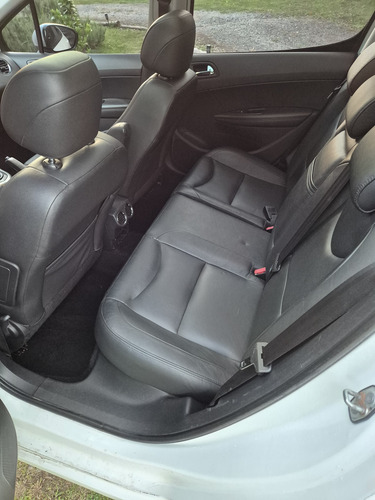 Peugeot 308 2.0 Feline 143cv