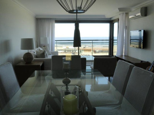 Imagen 11 de 30 de Alquiler De Apartamento De 2 Dormitorios En Playa Brava