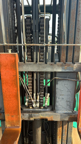 Montacargas Mitsubishi 5,000 Lbs
