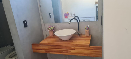 Casa En Venta - 3 Dormitorios 4 Baños - Cochera - 900mts2 - Ituzaingó
