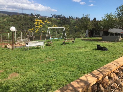 Acojedora Casa En Parcela De Agardo En Condominio