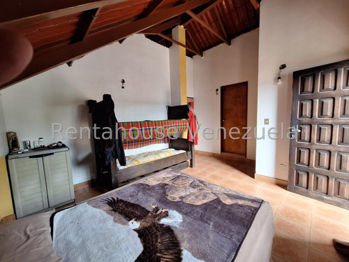 Terreno En Venta En La Colonia Tovar Cda 25-5824 Yf