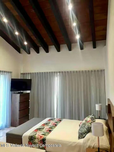 Plaza Marina 204-a