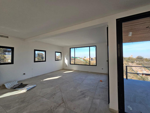 Casa En Venta La Deseada Country 3d Con Vista