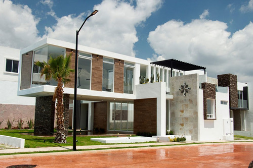 Preciosos Departamentos En Juriquilla, San Isidro, De 2 Y 3 